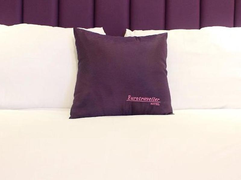 70D3E085A96FE6C06515D06F8BF3ADF1