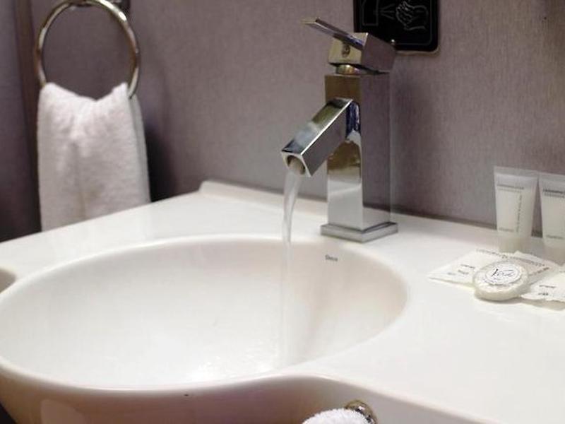 F063A41BC20B3D546EECAFD969AF70F0