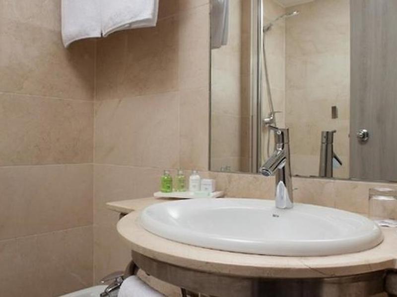 9A5AD64019B1568B686336338E2DCBA5