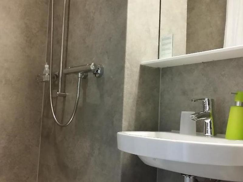 E9D0EB6986A98E73BEF63F8DFE5E07F5