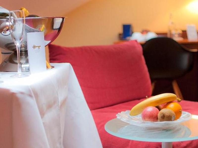 74EB94DBA08066B389AFBFB01C30D07A