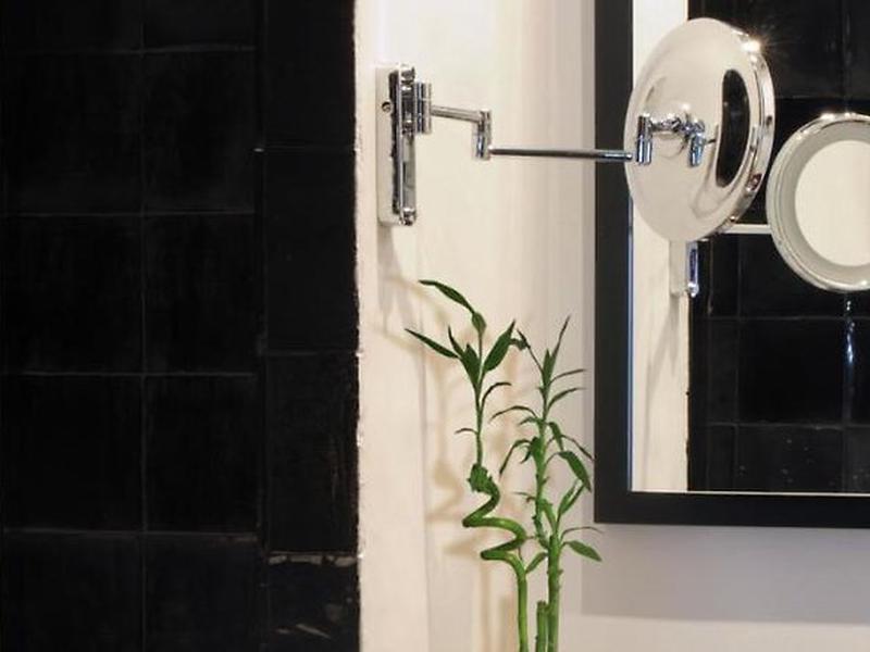 2109B0C324EBF70CC03F18D1352CDD7A