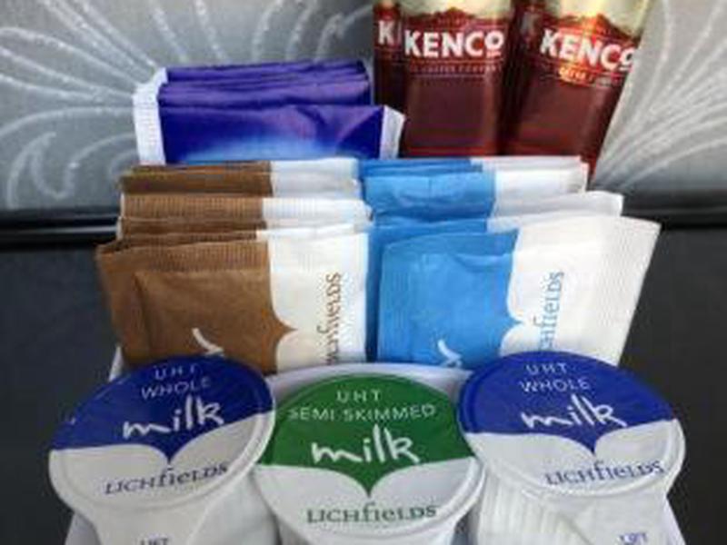 AF1F5E6D284F3800592DC981AB5D4CC7