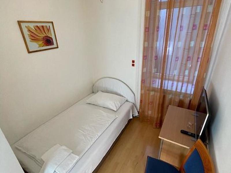 022427E437A3F4C287F9DF4801CEB6A2