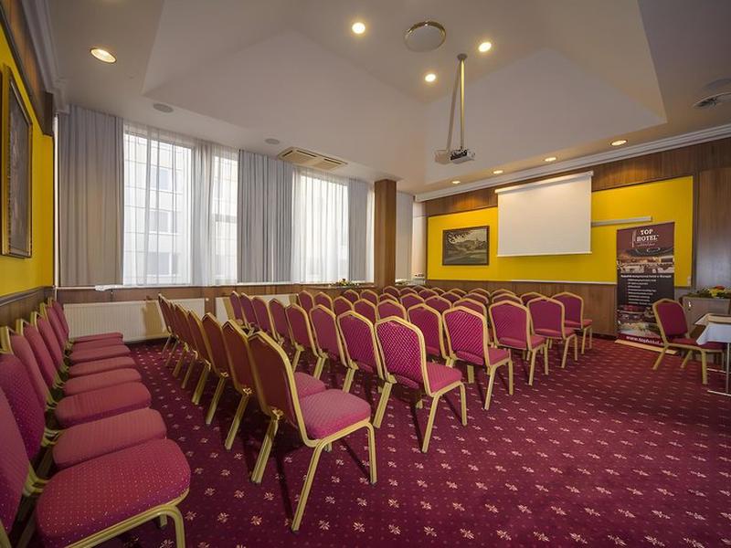 3571BBE0A62FB6232E37DA5B34064041