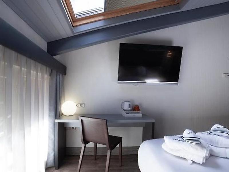 959EB65EBBE09B3F3BC7652642F9ACCD