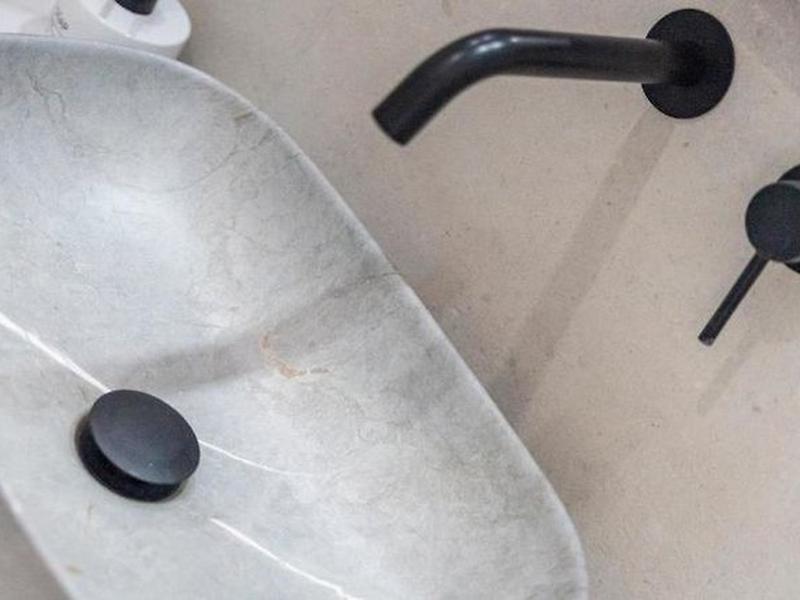 303C8813A6E2E72F3DB7DE916413E24D