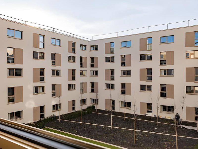 FC9C4DCE400FB1EB44525E7DACED63B3