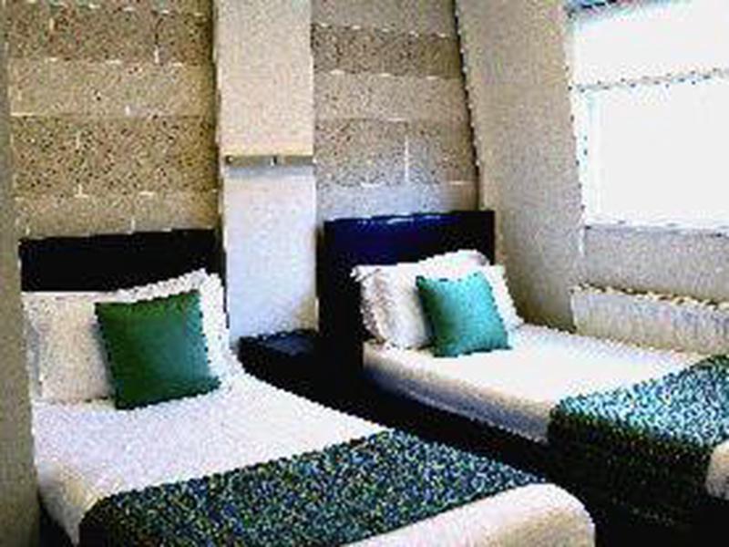 D42A48AB0CB775D11A4C18E0007180EA