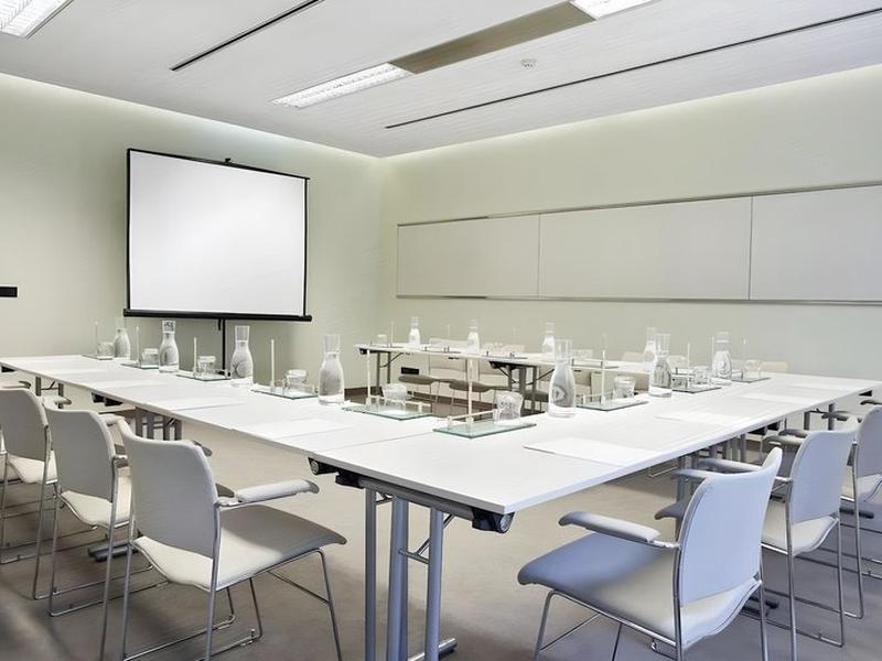 3977C700F75F537BAEFC4C428D3D0FA5