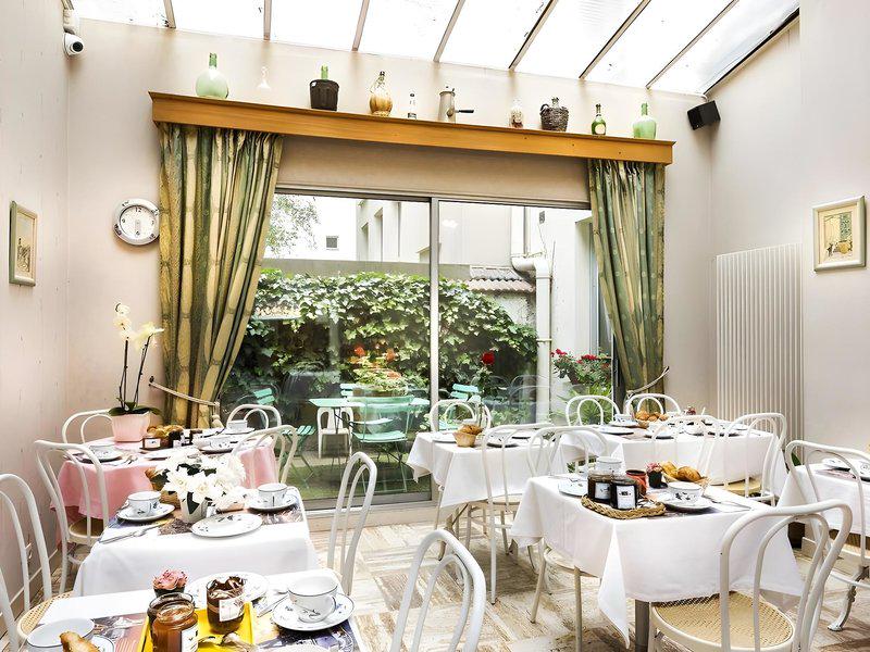 DC4DD0EB76404EFA6CFA3ED12EAD4FF8