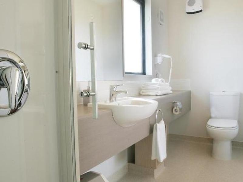 12D7C6B1F847227D74A8C5CAD9591DE1