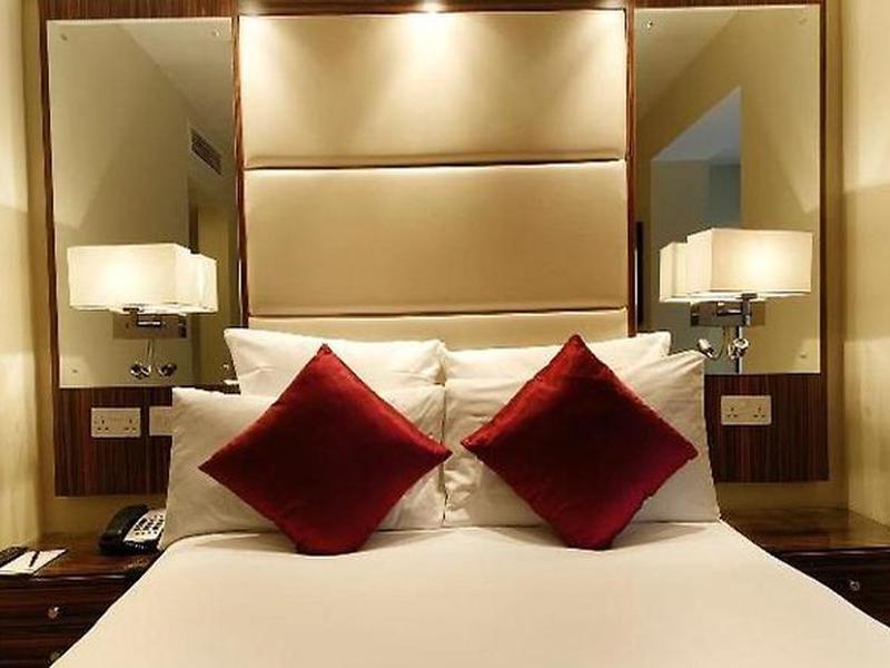 EE997B54EA3C5B8D5BBE491B0013B4B5