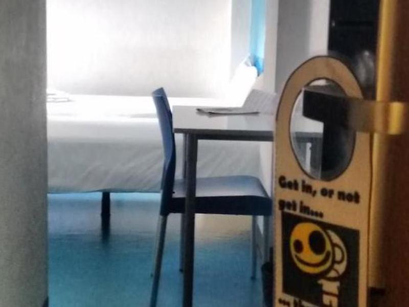 5DCD32E64B9BC15E9F2EBAC30A09B47F