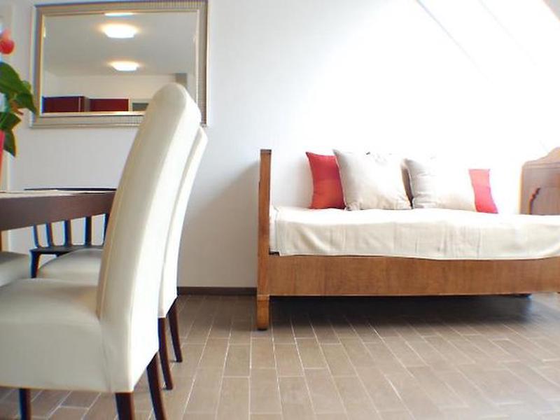 03E1AAB243E6318E7D24C0B33F0B5EBE