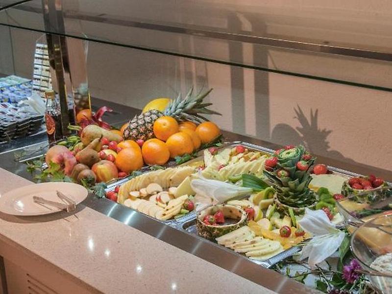 E63B0CC1A721140E8EC0F3B06CC4A30B