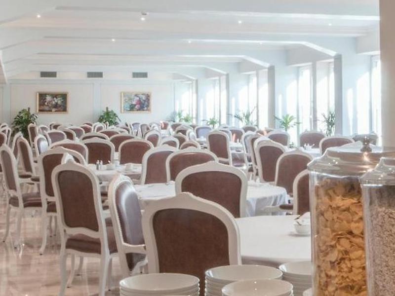 C97C49B17AB4233B200F740EEF1FFC6B