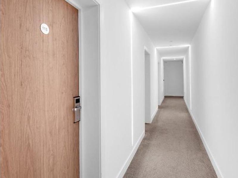 E8D251DDFCA285352F9F764EBD829DF4