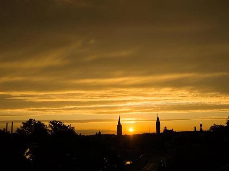 8348CCDD5EE4111472F7054BC93779B2