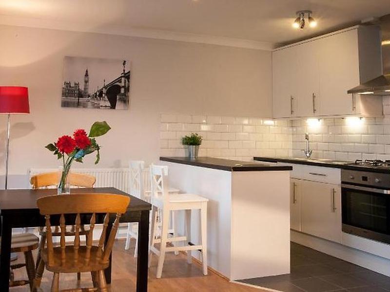 347E66C784CFFA0B4F3F7708F4A2A51E