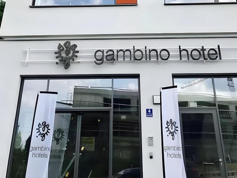 402715A695E4351AB23816F41F017354