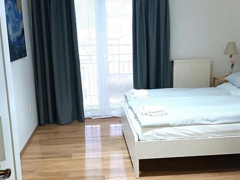 725E6BACDBF086883A11BC554BF0F0D9