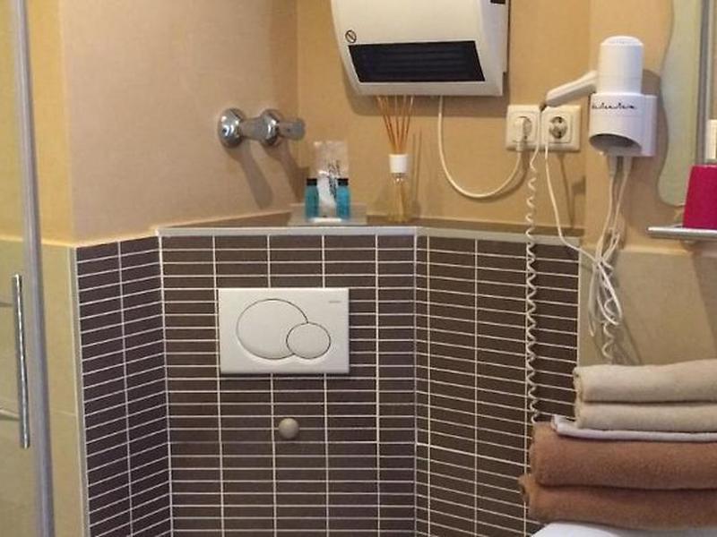 DD9708D3550719A0C5D63A237EA3B7B9