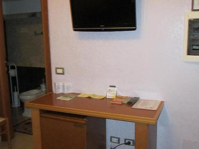 88F9BF2EAC6379029FB902360C4817AD