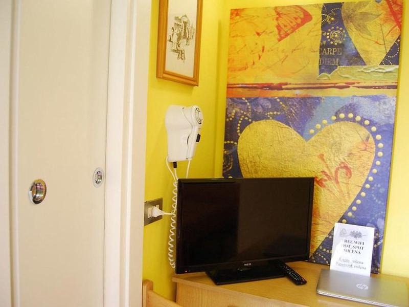 95751ADE1043A08BC52C3A4745F14BA1