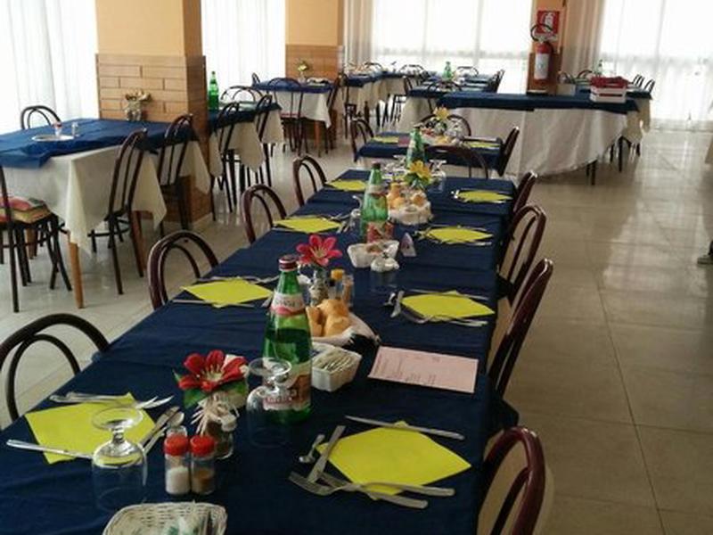 0AE44FEF267F3A472DD3560997B97E63