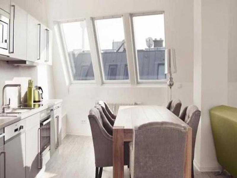 FFF657282858E9454C957524F0F513E5