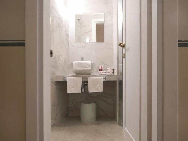 E13CD303C7F258C01FC0A320E124C678