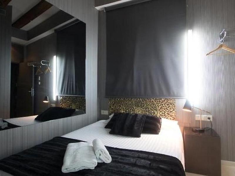 EBF86156CFC7A6D27F0ADA0EB359FF90