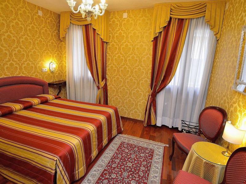 9C4EFEDE4B82A047E034339C10A2013B