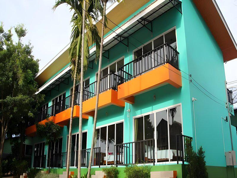 45068443F17E455C37E2A7DF4FF4FBC8