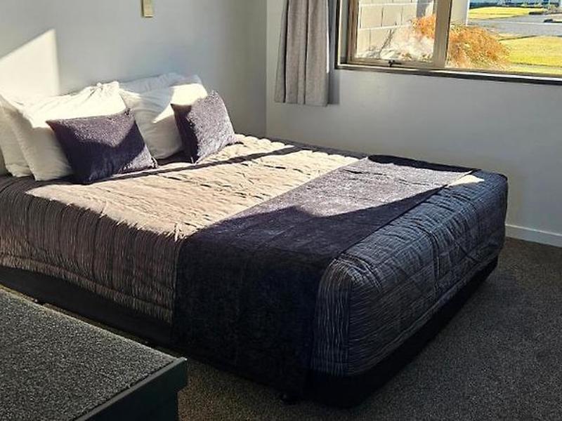 13926FB4C7835ABF7A76F58D478ED558