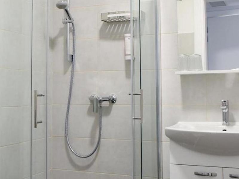 EA3905CE444A5F58CE3057C3BCA2D48A