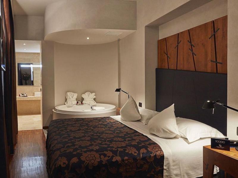 C5FDC1276D6A49853A3FD5DBCA8AADA1