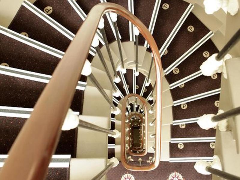 971FE53CC3A1AB150A0230C3C8EEEBDE