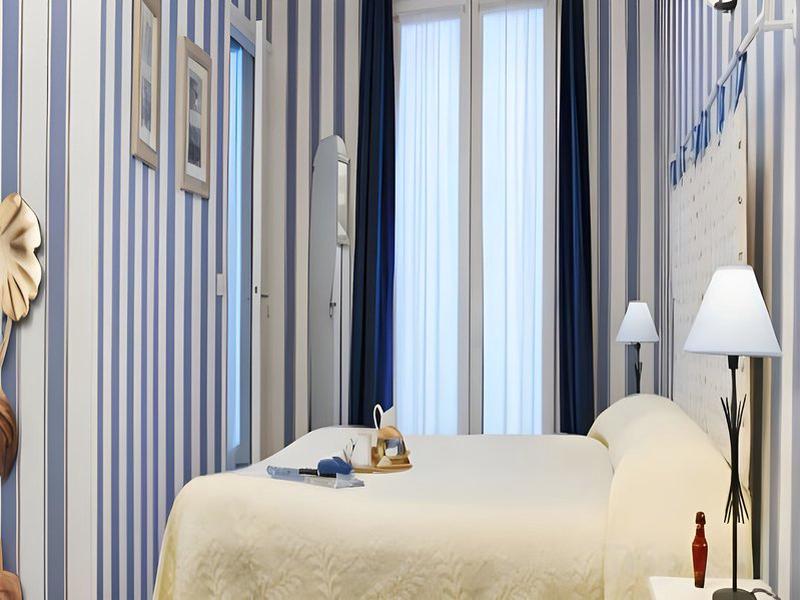 0F3B6E422FD21C5FA4EA9B9FDAA98561