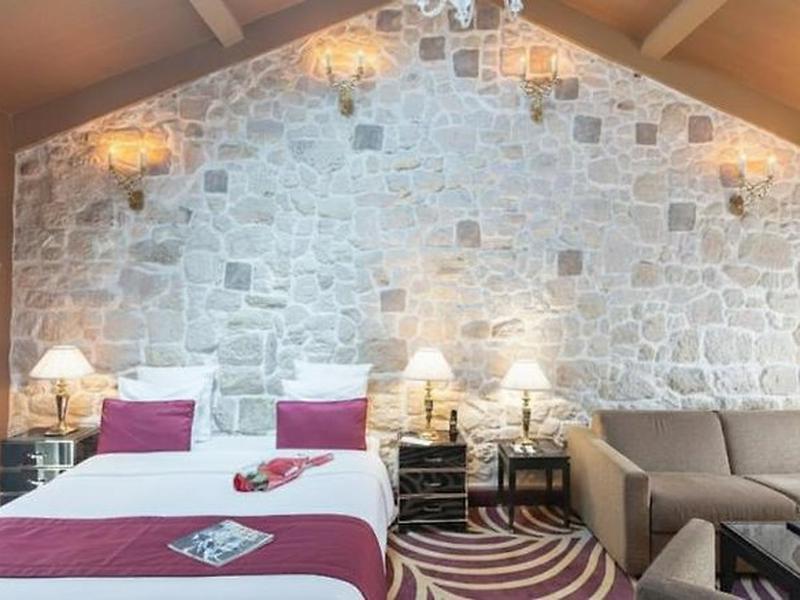 383B3FF7D139F535C4E43DED5F8DF292