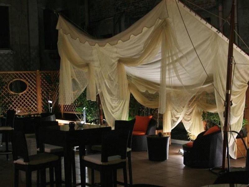 1F02DD81CE6693B6E13F5A79EB665ACF