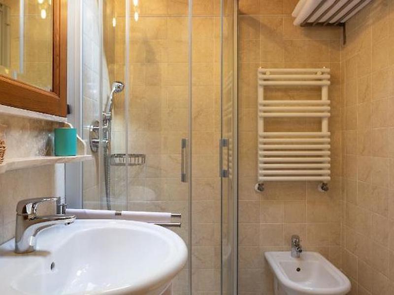 F52DCF1CC6456BDCFC140C1D87549F39