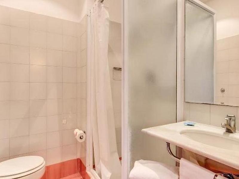 FE038BF3C2460ACE869DF17546EC2EF9