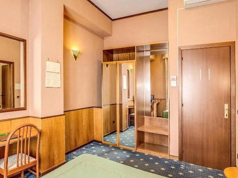 D762519EC3D8F4F599C5927CA66F96B3