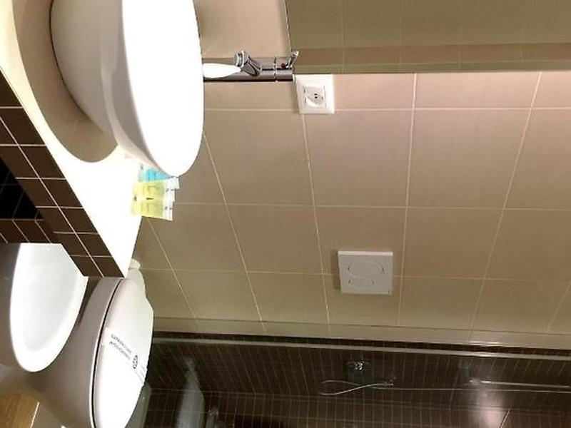 B0370B92DAE758B625423C03A299E45B