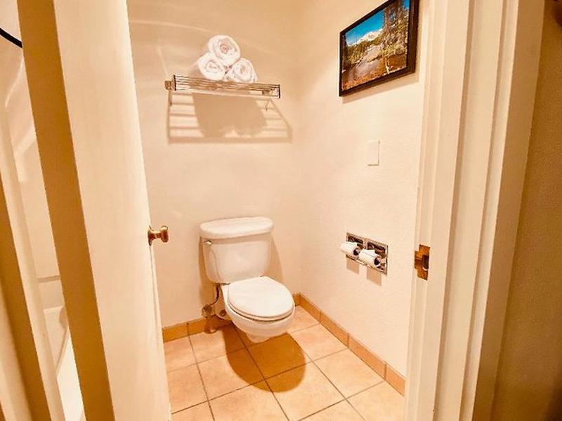 7857F87B653A8C858F3F92B18AF5D0C1