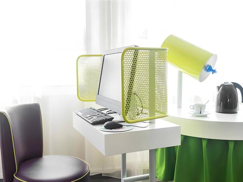 FE6FD7CB9EB9609C4A74731E0BE0308C