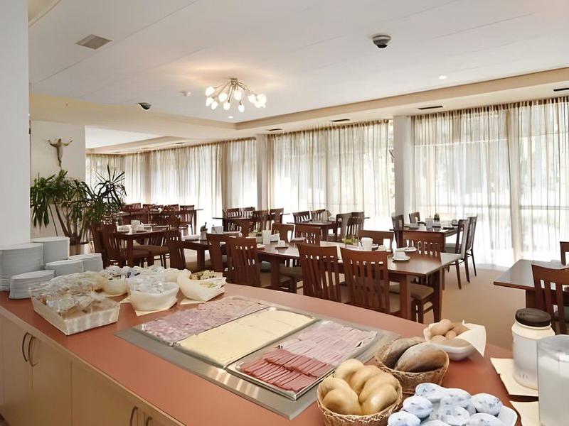 6D7B593C53226413E9E61119CA6C8577