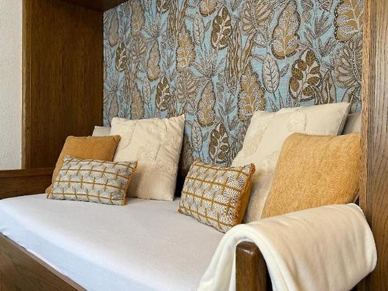 9C4107A9D6C939588FB1B62014E3AC85